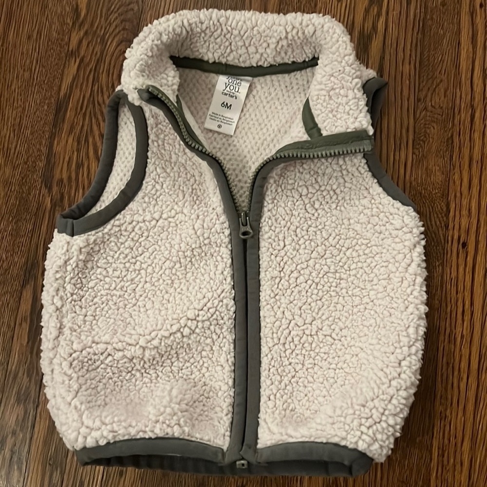 Sherpa cream green vest
